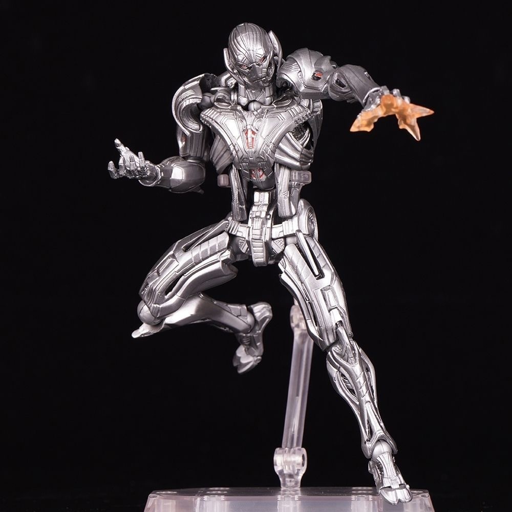 Anime Figure Super Villain Yas - огляд і ціна Model Kit Ultron