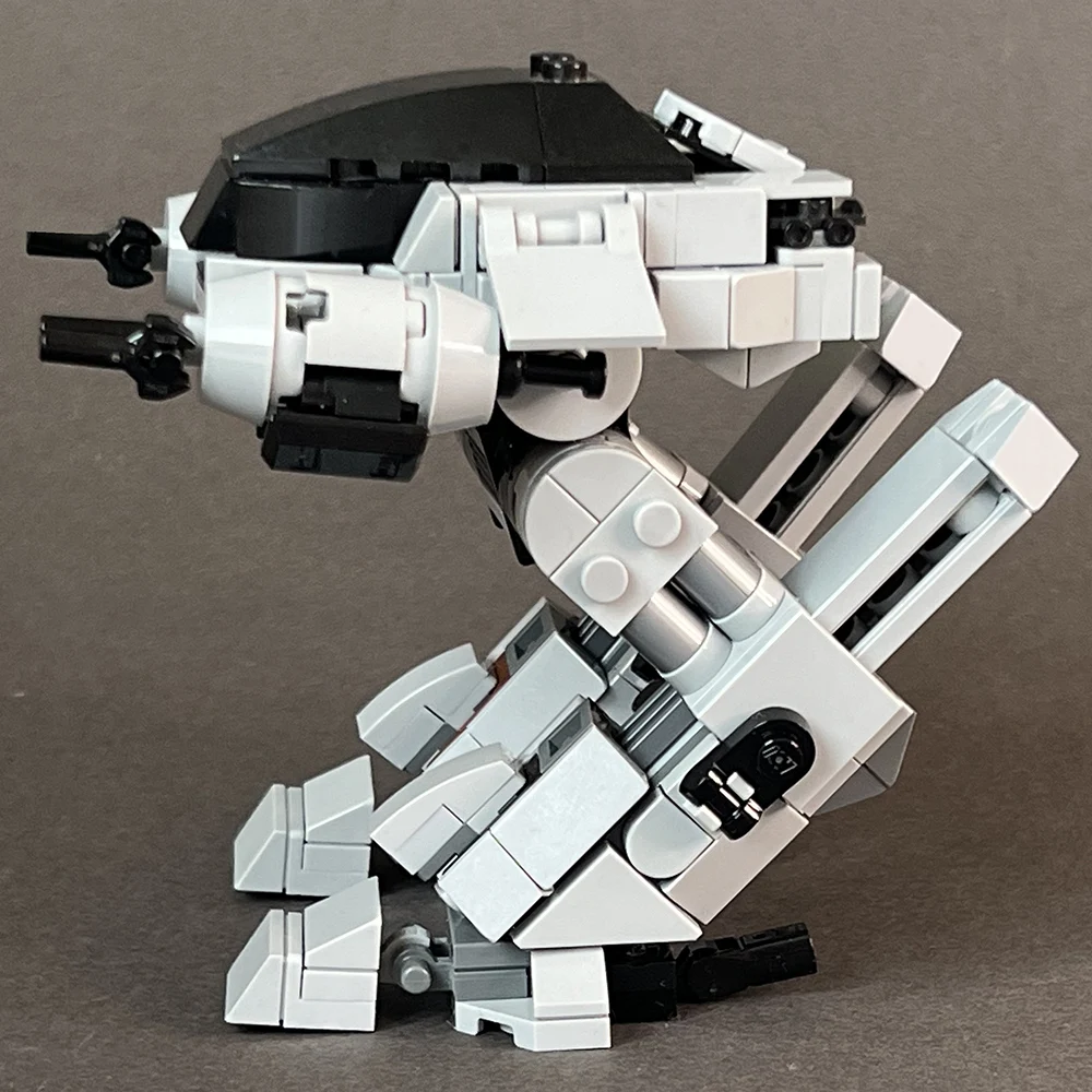 MOC Mechanical War Polices Mec - огляд і ціна Model Kit Robocop