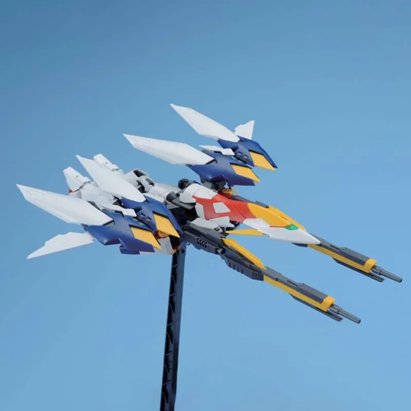Bandai Gundam Model Kit MG 1/1 - огляд і ціна Model Kit Wing Zero