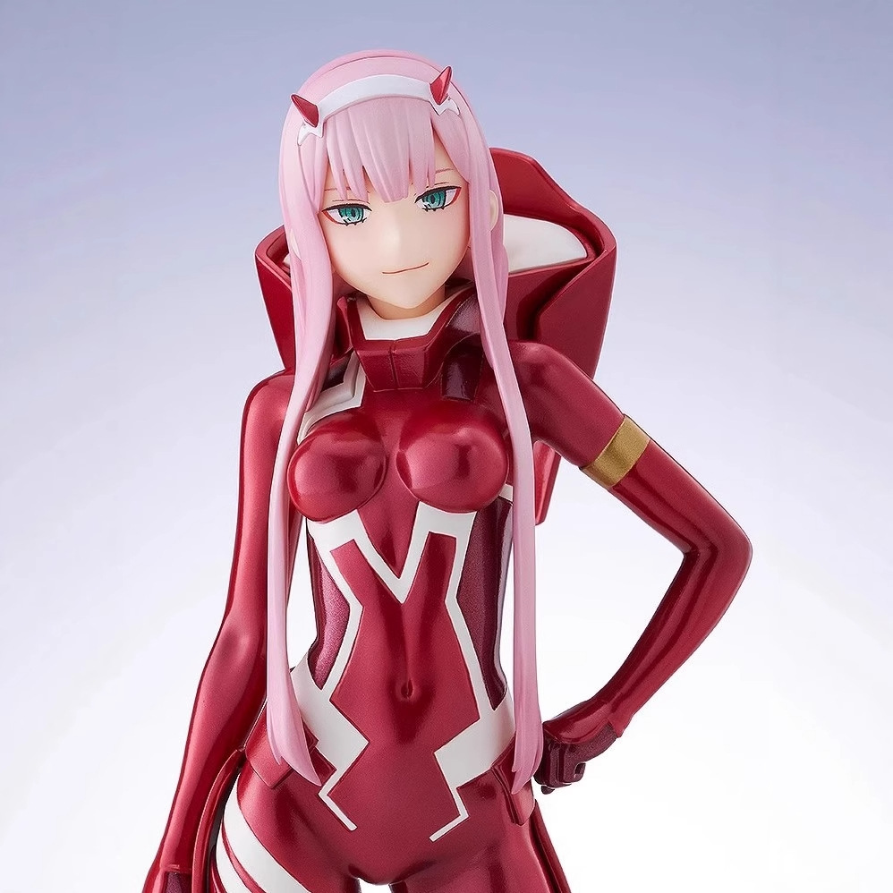 Zero Two Figure Japanese Anime - огляд і ціна Model Kit Zero