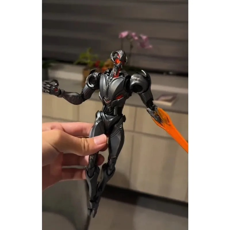 In Stock New Blokees Ultron Ma - огляд і ціна Model Kit Ultron